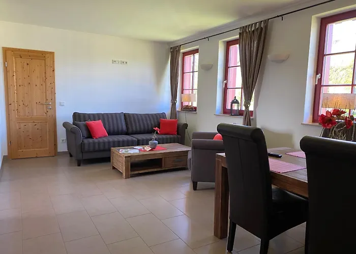 Appartementhaus Zur Bergwiese * Furstenau (Saxony)